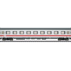 Märklin Reisezugwagen Avmz 108.1 neu