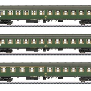 Märklin Schnellzugwagen-Set neu